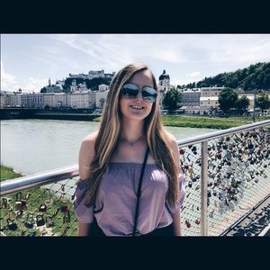 Meet your Posher, Grace